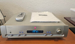 Parasound Halo P3 Preamplifier (with phono input) and Remote/Manual A+