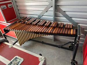 Adams 4.3 Octave Solist Marimba on Endurance Field Frame w/ATA Cases  MSHA43