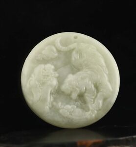 New ListingOld China natural hetian jade hand-carved statue of tiger pendant