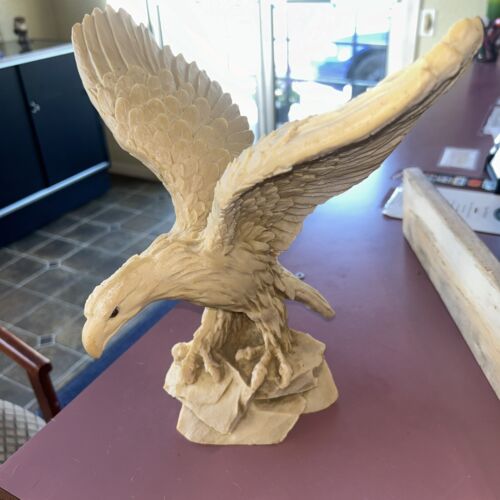 eagle statue resin