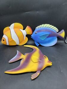 3 Vtg Sue Williams Tropical 3D Angel Fish Clown fish Blue Tang Wall Plaques Nemo