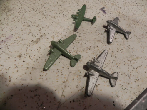 Aircraft-Small Tootsie Metal planes