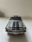 ROAD SIGNATURE Eleanor  1968 FORD SHELBY GT-500KR MUSTANG 1:18 DIECAST Silver