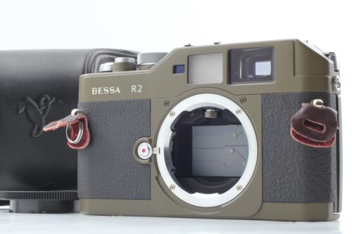 【 CLA'd N MINT 】 Voigtlander Bessa R2 Olive Rangefinder Film Camera from JAPAN