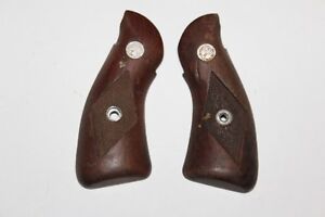 Factory Ruger Firearms Security Six Speed Six Wood Grips Chipped C139