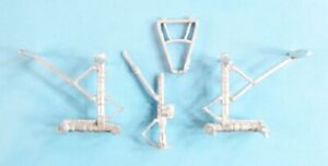 1/72 scale B-2A Spirit Landing Gear 72153  for ModelCollect