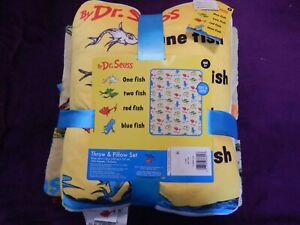 DR. SEUSS THROW & PILLOW SET ONE FISH TWO FISH RED FISH BLUE FISH