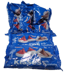 Hershey Kisses (5 PK)  Santa Hat Milk Chocolate - Limited Edition SEE EXP. NEW