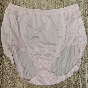 Hanes Vintage Nylon Panties Size 9 Briefs Pink Pastel Lace Trim Granny Silky