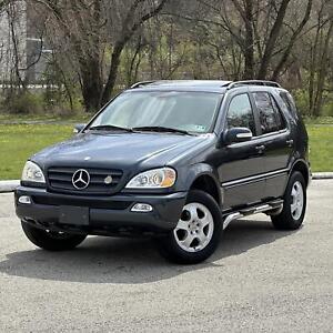 2004 Mercedes-Benz M-Class 3.5L LOW 25K MILES 1 OWNER 4WD SUV LOADED!!