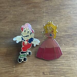 New ListingVintage Rare 1988 Nintendo Peach & Super Mario Brothers Collector Pin Taiwan
