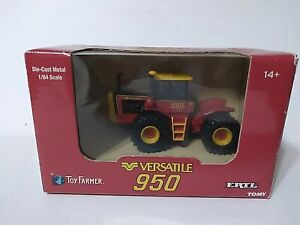 1/64 Scale Toy Farmer Versatile 950 Tractor,  Ertl, Tomy