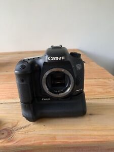 Canon EOS 7D Mark II 7DII 20.2MP Camera + BG-E16 Battery Grip