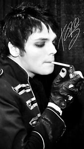 MY CHEMICAL ROMANCE PHOTO/POSTER/PRINT GERARD WAY AUTOGRAPHED/SIGNED RP MCR B&W