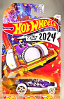 Hot Wheels 2024 Happy New Year Holiday Winter 5/5 CARBONATOR Purple/White/Gold