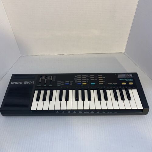 Vintage Casio SK-1 Portable 32 Key Sampling Keyboard Tested Works