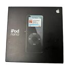 Apple iPod Nano 1st Generation Black 2 GB in box as pictured