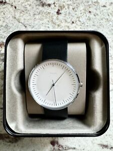 NWT Fossil FS5471 The Essentialist Leather Watch Quartz White Dial