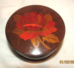 Vintage wood trinket box rose