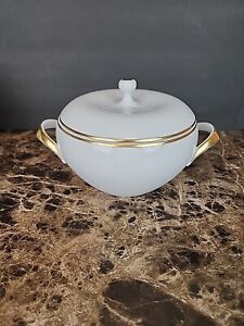 Thomas Germany Eva Zeisel White With Gold Trim Covered Vegetable Serving Bowl