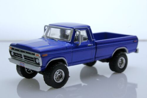 1976 Ford F-250 Lifted Off Road 4x4 Pickup Truck 1:64 Scale Diecast Model Blue