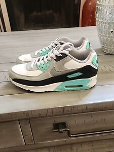 Nike Air Max 90 LTR (GS) White/Particle Grey Size 7Y