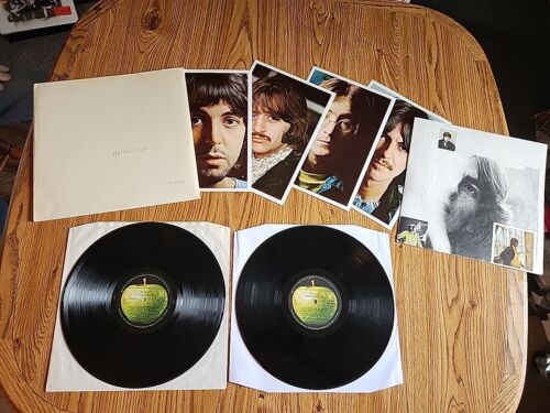 New Listing'The Beatles'  White Album 1968 1st day UK stereo LP press in vg+ cond w/ error!