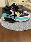 Super Nice Pair Of Nike Air Max 90 Youth Size 6 / Women’s 7.5