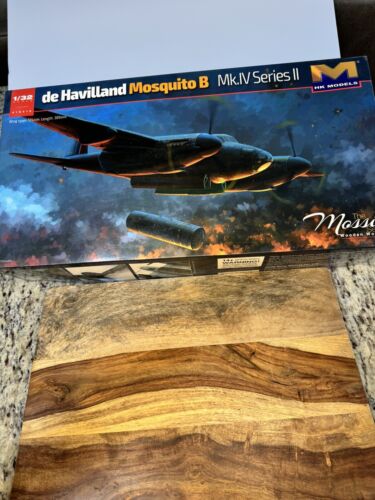 HK Models 1/32 De Havilland Mosquito B Mk.IV Series II 01E015
