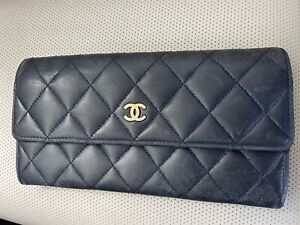 Authentic Chanel Navy blue Continental Wallet