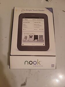 Barnes & Noble Nook Simple Touch eBook Reader (BNRV300) New Sealed