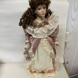 Duck House Heirloom PATSY Porcelain Doll W/ Stand 18