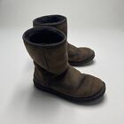 Ugg Australia Women's Classic Short 5825 Tan Round Toe Snow Boots - Size US 8
