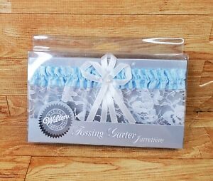 Wilton Blue Tossing Garter White Ribbon and Lace 2001 - NIP