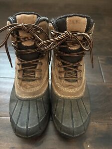 VTG Womens LL Bean Hiking Boots brown leather insulated 200 gr Primaloft 8.5