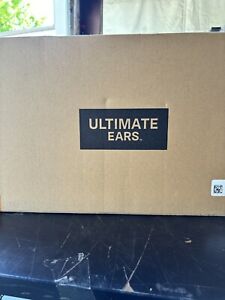 Ultimate Ears HYPERBOOM Bluetooth Speaker - Black