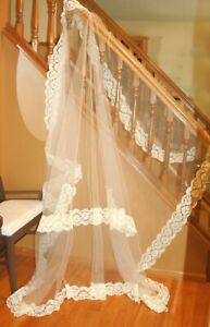Vintage 1960s wedding veil bridal lace tulle net 86