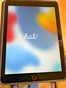 New ListingApple iPad Air 4th Gen. 256GB, Wi-Fi, 10.9 in - Silver Bundle w/ Blue Apple Case