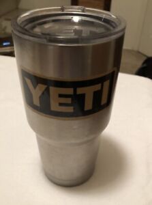 Yeti Rambler 26oz Cup, Stainless Steel w/Straw Lid Color: Stainless Steel
