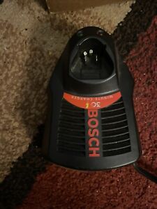Bosch BC430 Fast Battery Charger