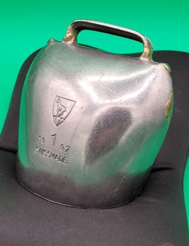 GREAT Condition SWISSMADE 19 1 97 COW BELL - You GOTTA hear this!