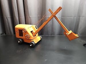 Vintage Structo Construction Steam Shovel Crane Orange Metal 16