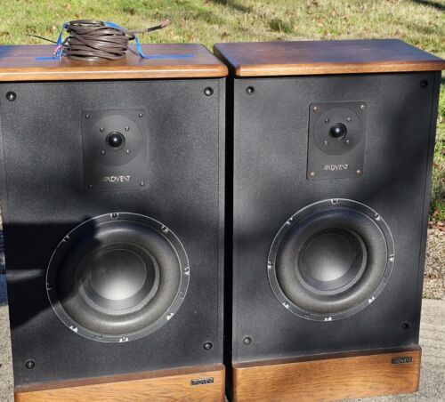 Advent Legacy II speakers, excellent condition, Great Sound