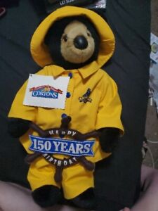 The Gortons Fish 150 Years Bear Yellow Raincoat 18