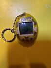 TAMAGOTCHI 1997 VINTAGE CAMO!!! Turns On And Works!!