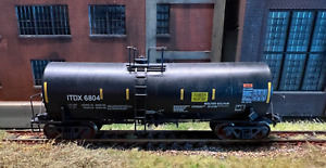 Custom Lightly Weathered HO Scale Walthers 14K Molten Sulfur Tank Car ITDX