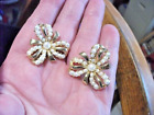 Pair Vintage CLIP EARRINGS / Gold Bow with White Pearls / TRIFARI