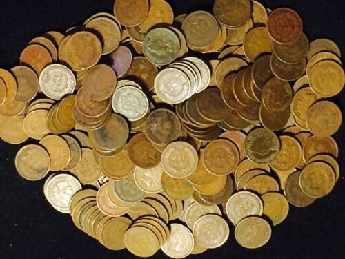 LOT OF 250 Coins Mixed Indian Head Cent Pennies in Average Circ. 1800'S / 1900's