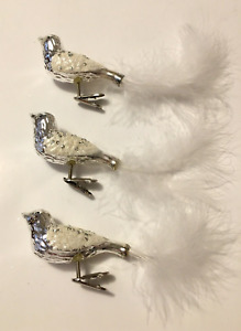 Vintage-Look Glass Blown Ornaments Clip-On Silver Bird w/White Feather Tail NEW