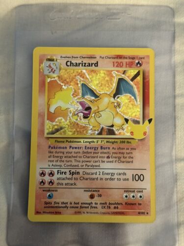 Pokémon TCG Celebrations Charizard 4/102 Holo Rare, Excellent Condition, NM